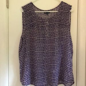Gap Lightweight Summer Tank Top